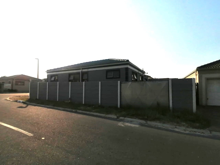 3 Bedroom Property for Sale in Northpine Western Cape